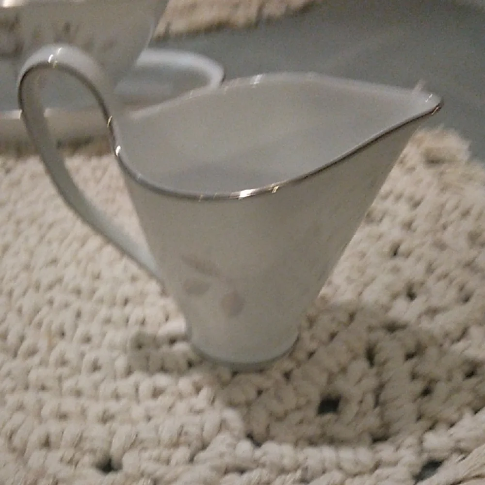 Vintage Rosenthal Bettina Gravy Boat 3436 29 & Creamer 3436 /16